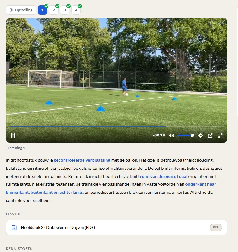 Een lespagina: de oefenvideo, de theorie, de PDF en de kennistoets onder elkaar